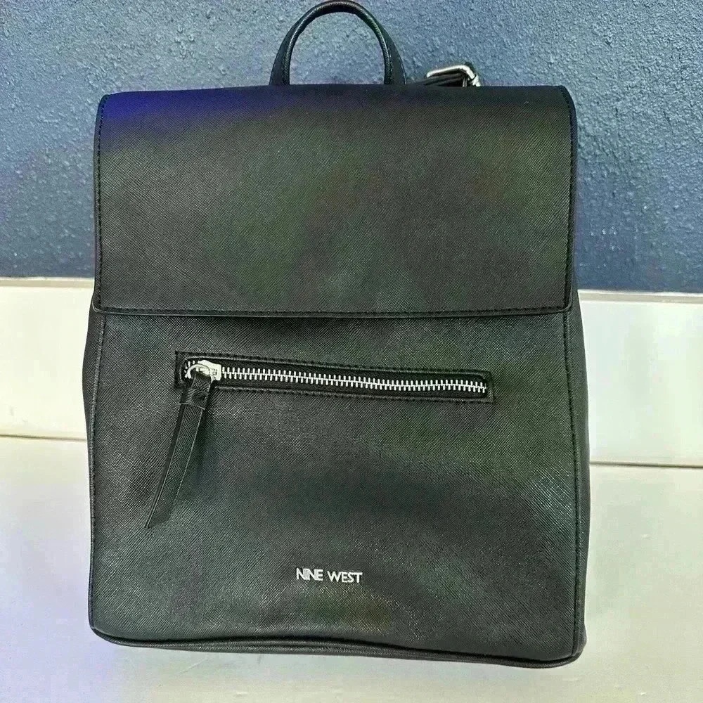 Nine West Backpack Women Medium Black Excellent Saffiano Faux Leather Flap Bag